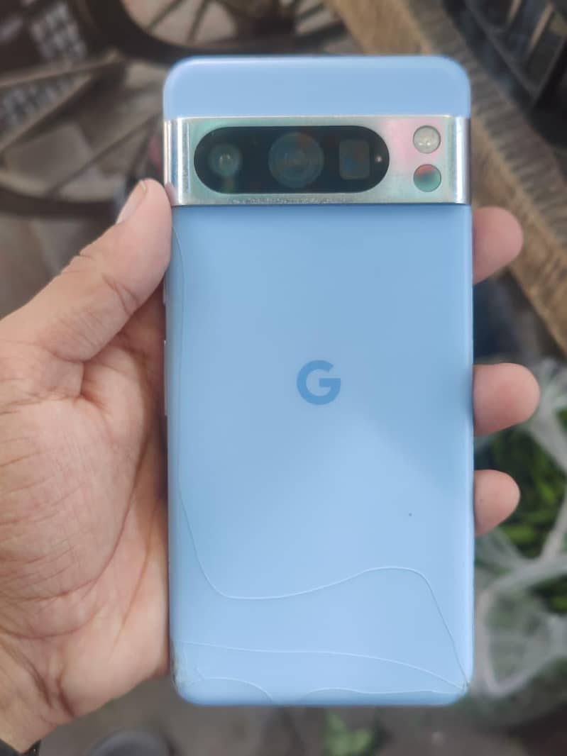 Google Pixel 8 Pro 0