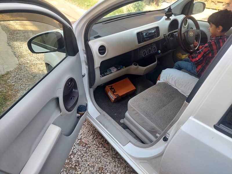 Daihatsu Boon 2012 10
