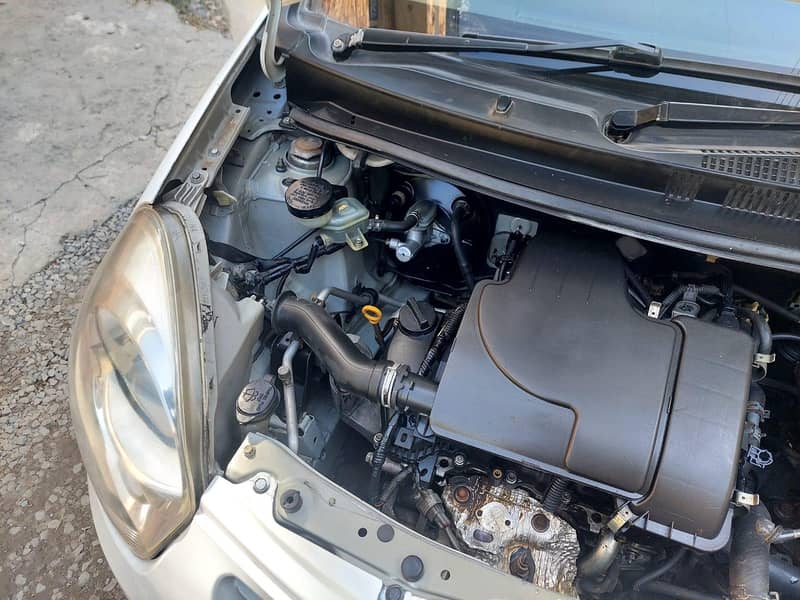 Daihatsu Boon 2012 11