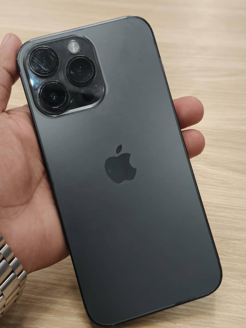 Apple iPhone 14 Pro Max 0