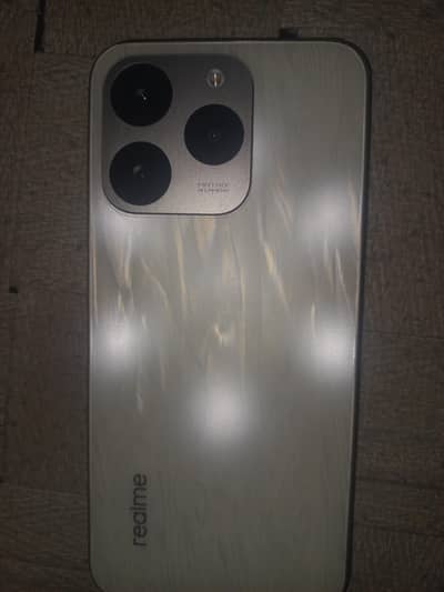 realme 15t