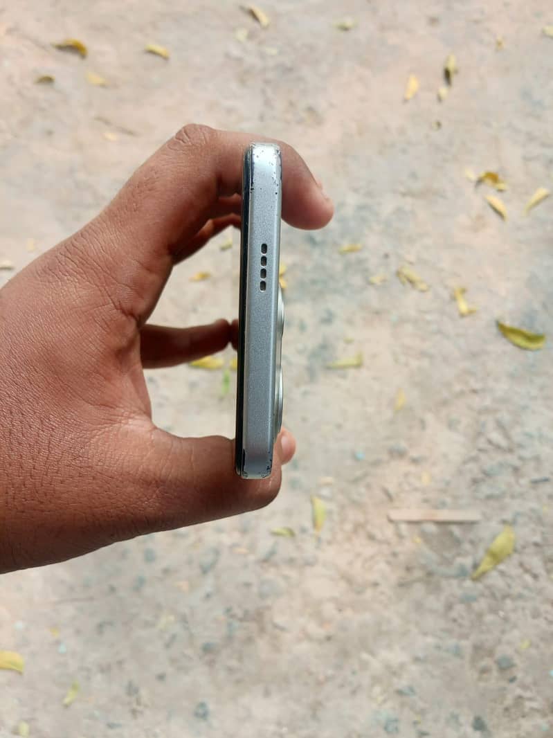 Infinix Smart 9 2
