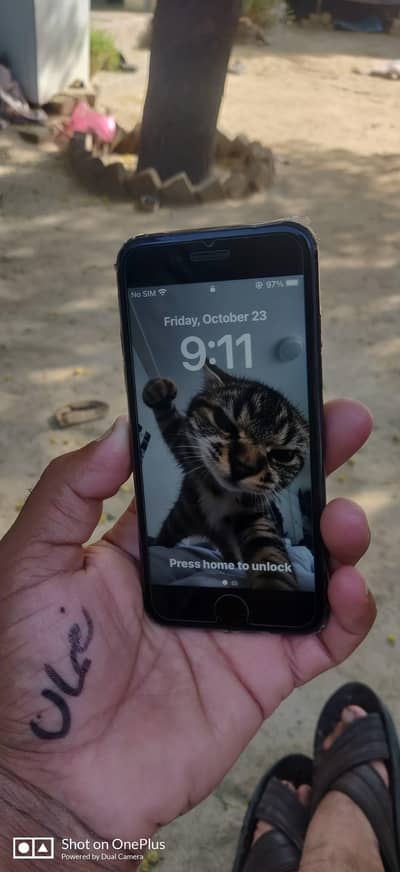 Apple iPhone 8