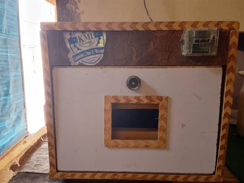 incubator 8