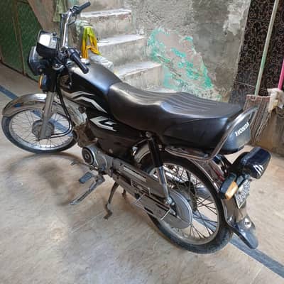 Honda 70 Black 2023 Model Very Good Condition For sale