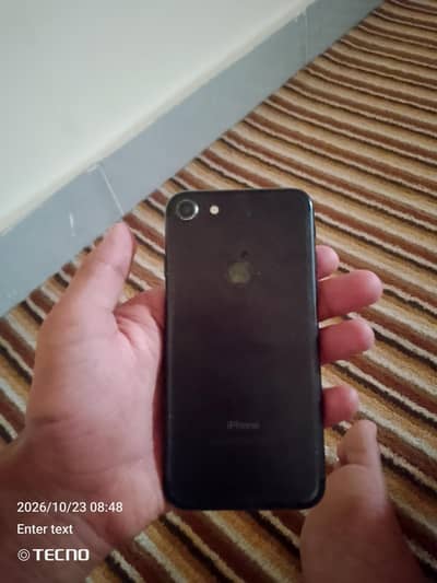 Apple iPhone 7