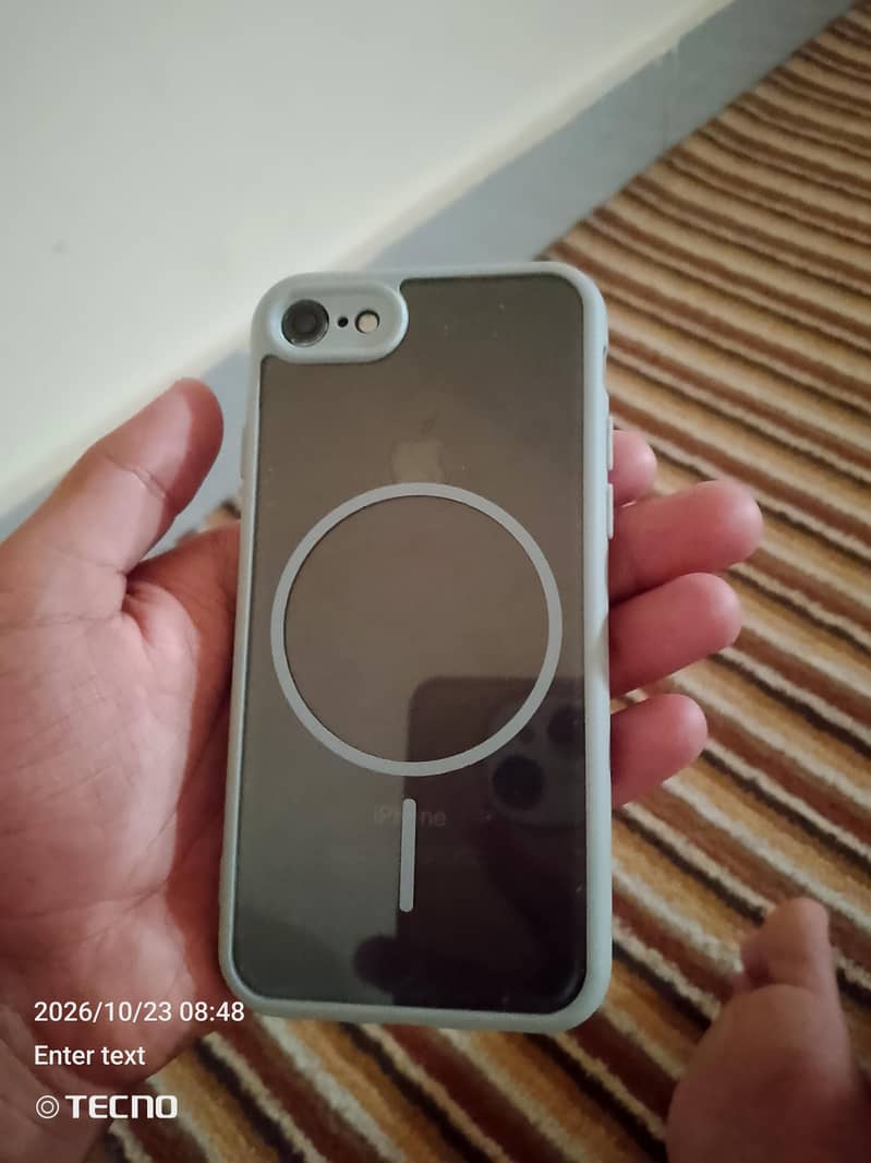 Apple iPhone 7 3
