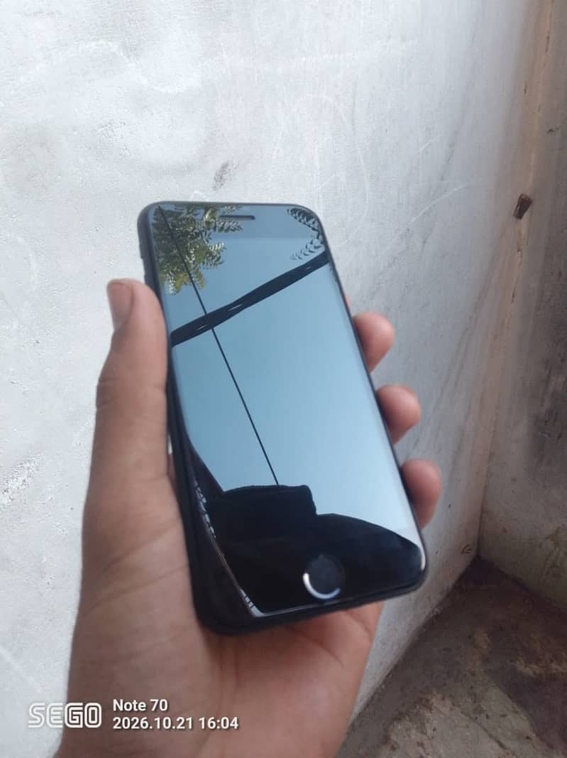 Apple iPhone SE 2