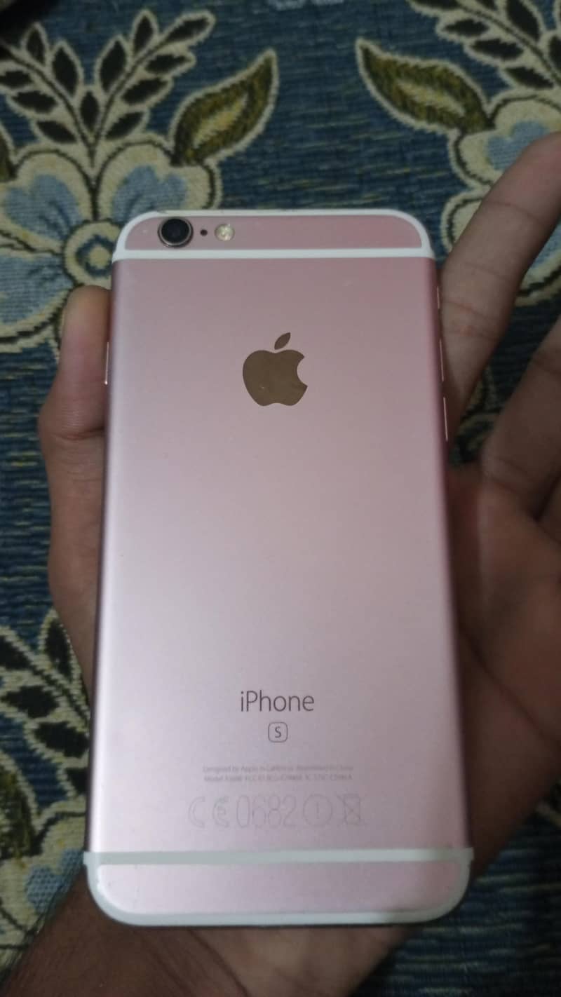 Apple iPhone 6S 1