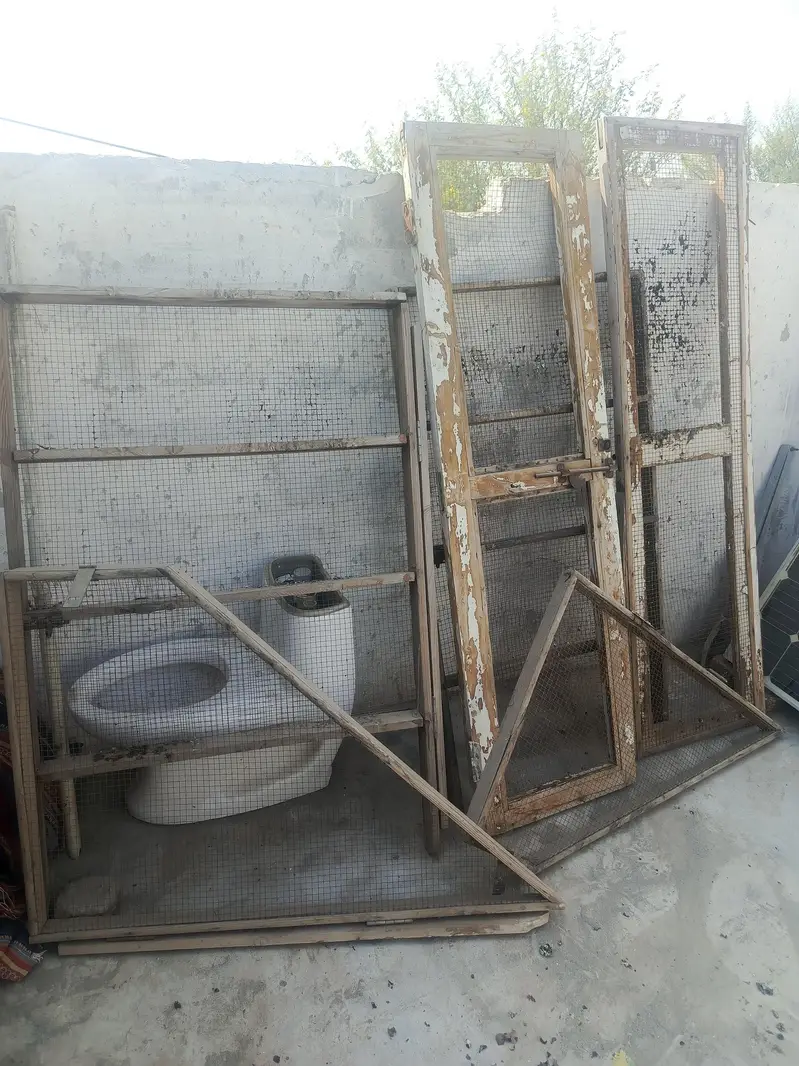 locked kabze b lagi h netdor 6 piece bara door kitchen pe b lag skta h — photo 4