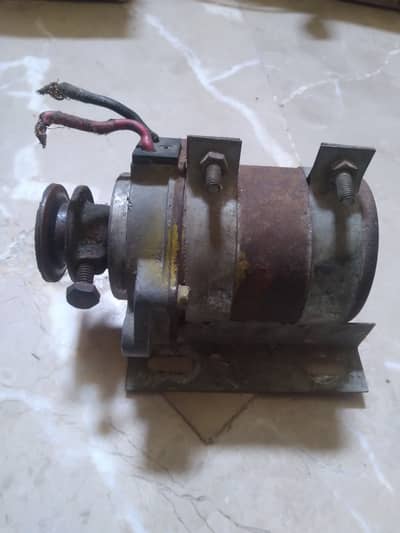 Solar 12 Walt motor.