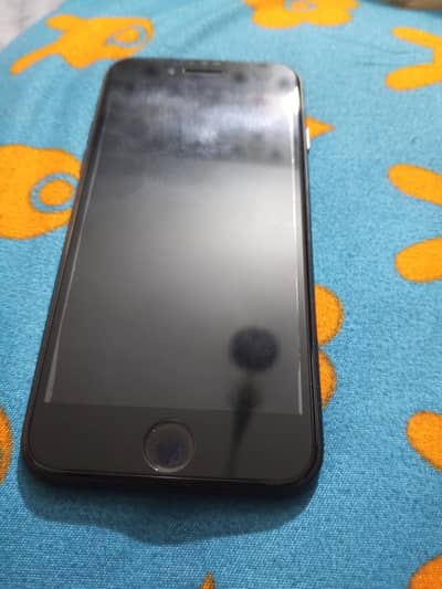 Apple iPhone SE