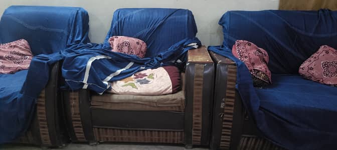 Sofa Set for sale