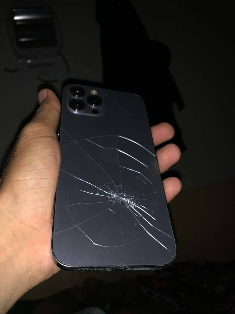 Apple iPhone 12 Pro Max 7
