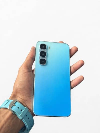 Infinix Hot 60 Pro Urgent Sale.