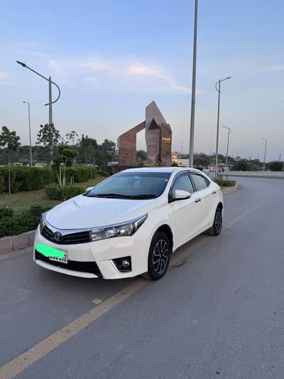 Toyota Corolla XLI 2015 10/10 conidtion, Price=3,450,000/-