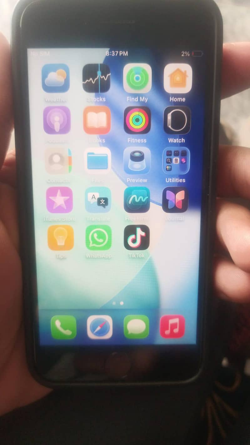 Apple iPhone SE 3rd 0