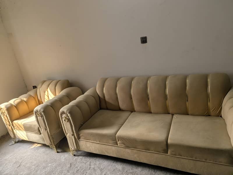 Sofa Set (unused) 3