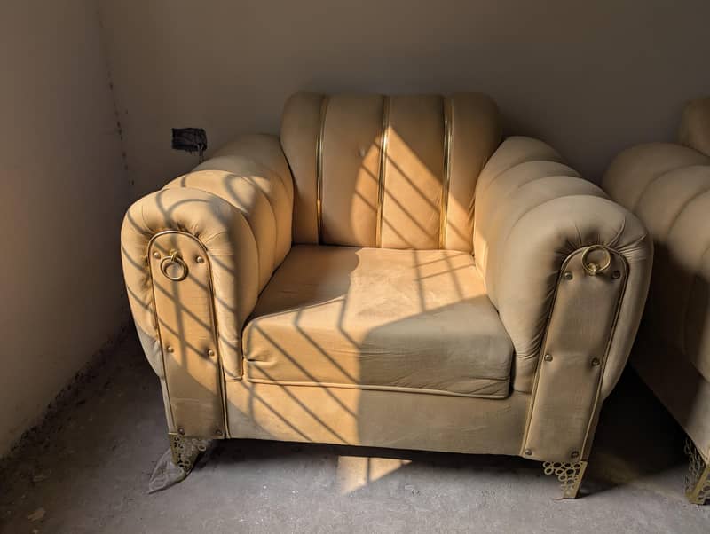 Sofa Set (unused) 4
