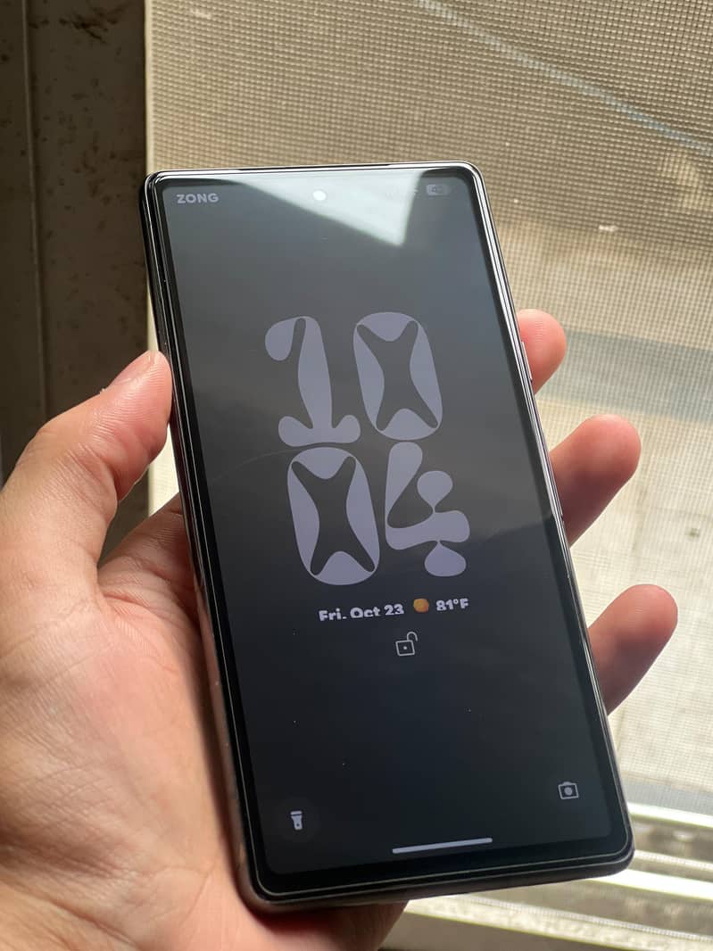 Google Pixel 7a 5