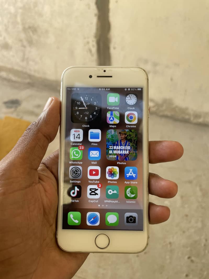 Apple iPhone 8 6