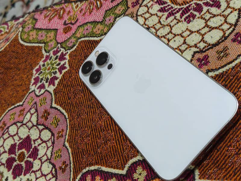 Apple iPhone 13 Pro Max 7