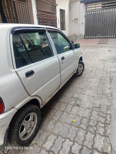 Daihatsu Cuore 2001