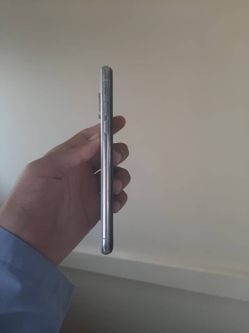 Apple iPhone X 1