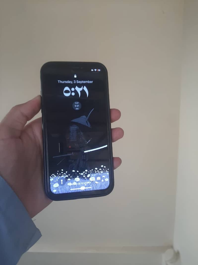 Apple iPhone X 3