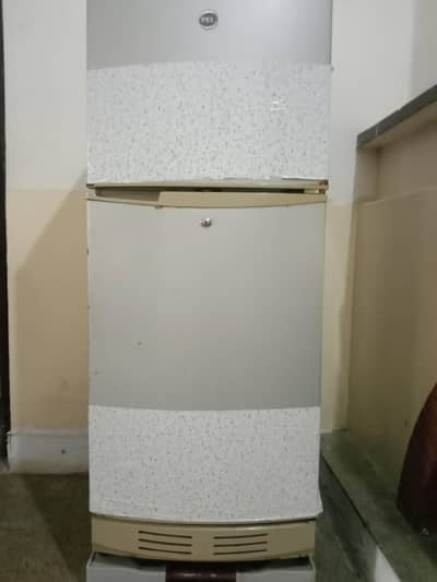 PEL refrigerator