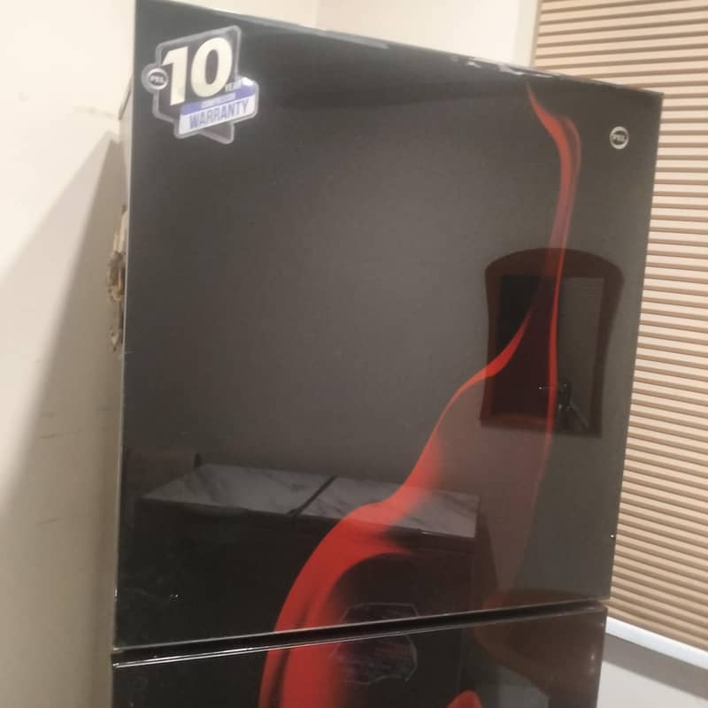 PELL Refrigerator full size 2