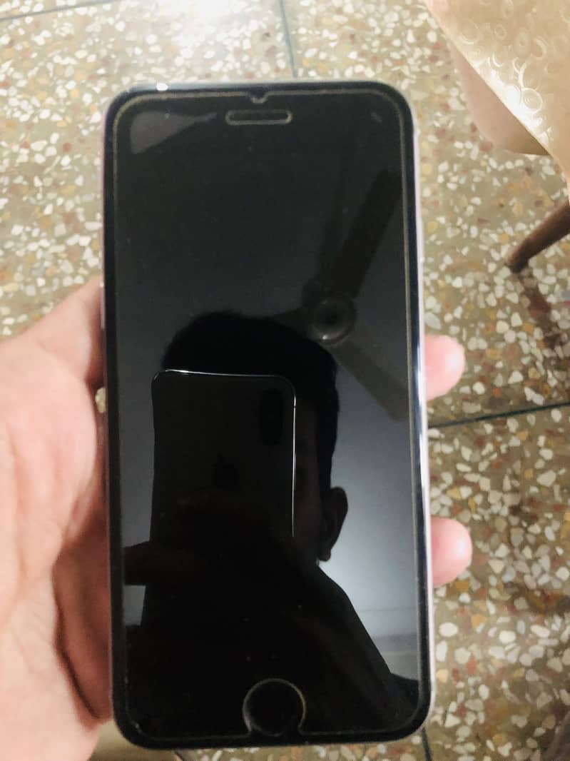 Apple iPhone 6S 6