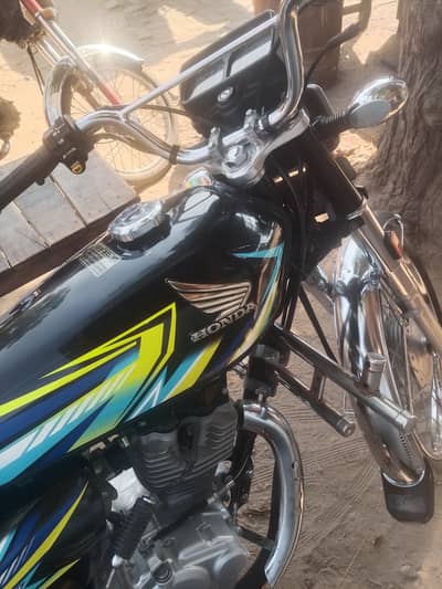 125 HONDA 2026 MODEL 10/10