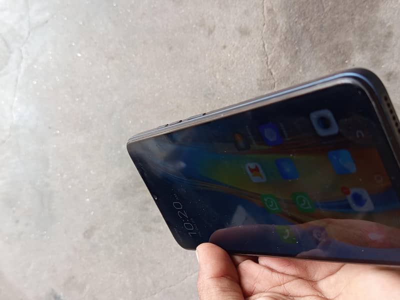 Tecno Spark Go 8