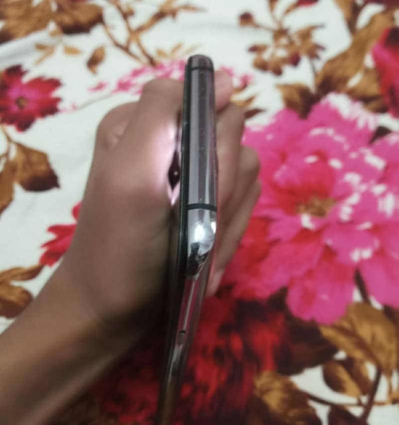 One Plus 7T 4