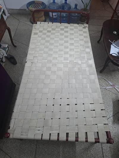 solid iron old charpai in good condition