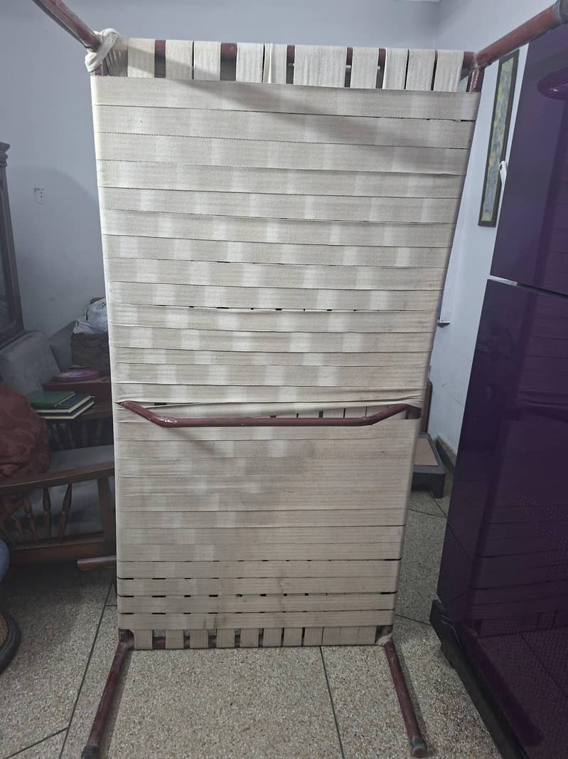 solid iron old charpai in good condition 2