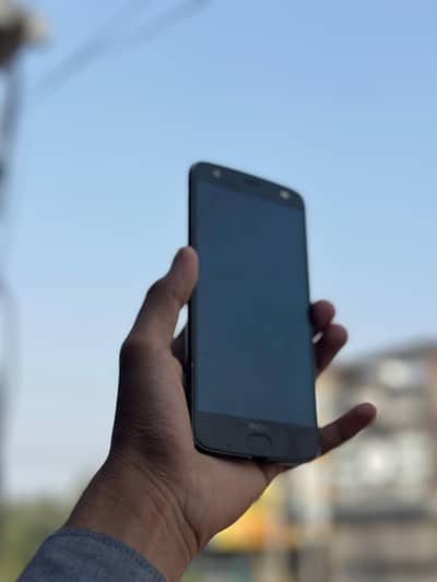 Motorola Moto Z2 Play