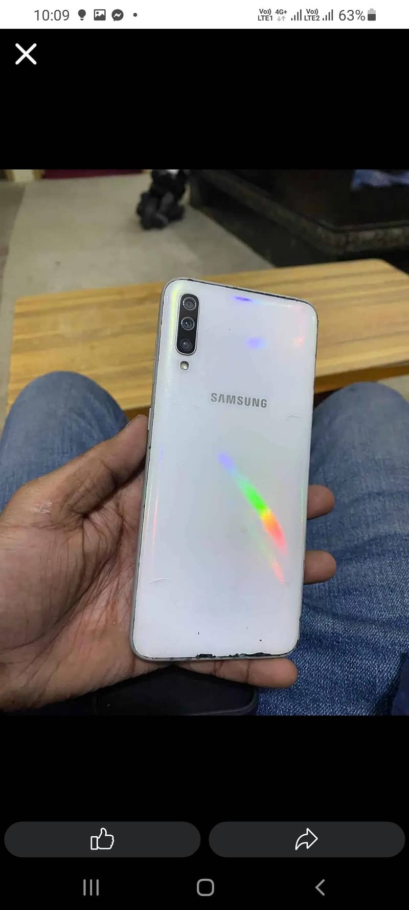Samsung Mobile A70 4