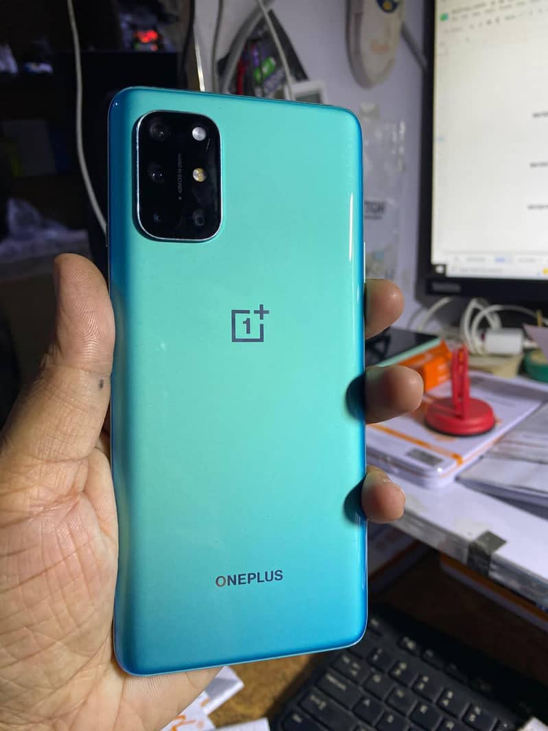 One Plus 8 0