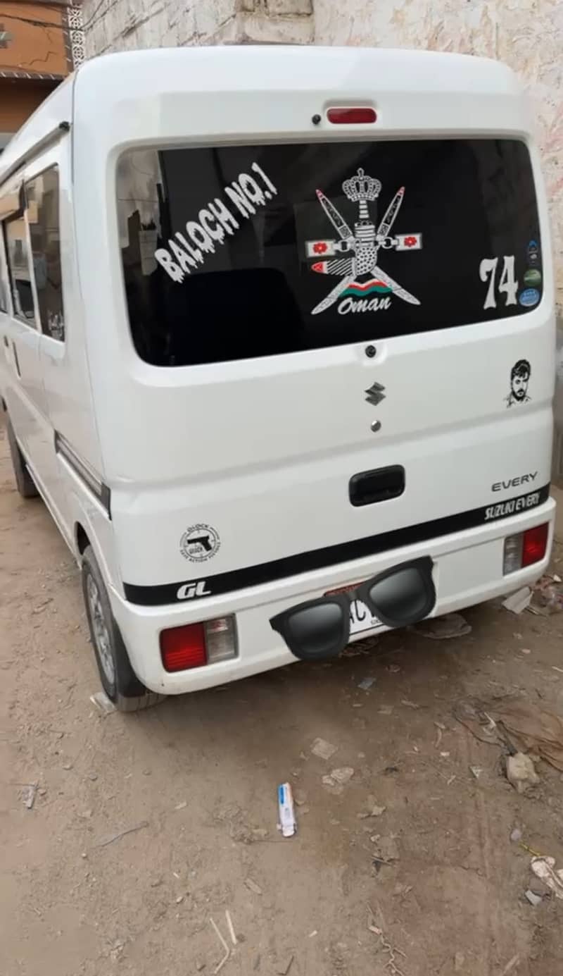 Suzuki Every 2016 3
