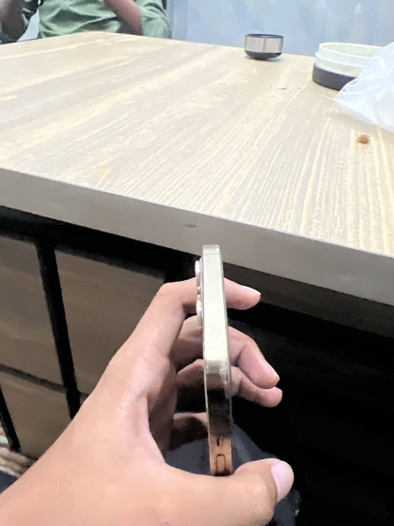 Apple iPhone 12 Pro Max 5