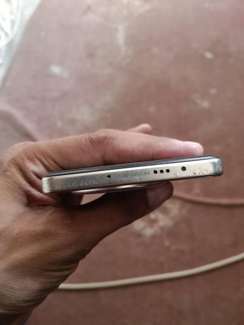 Tecno CAMON 30 7