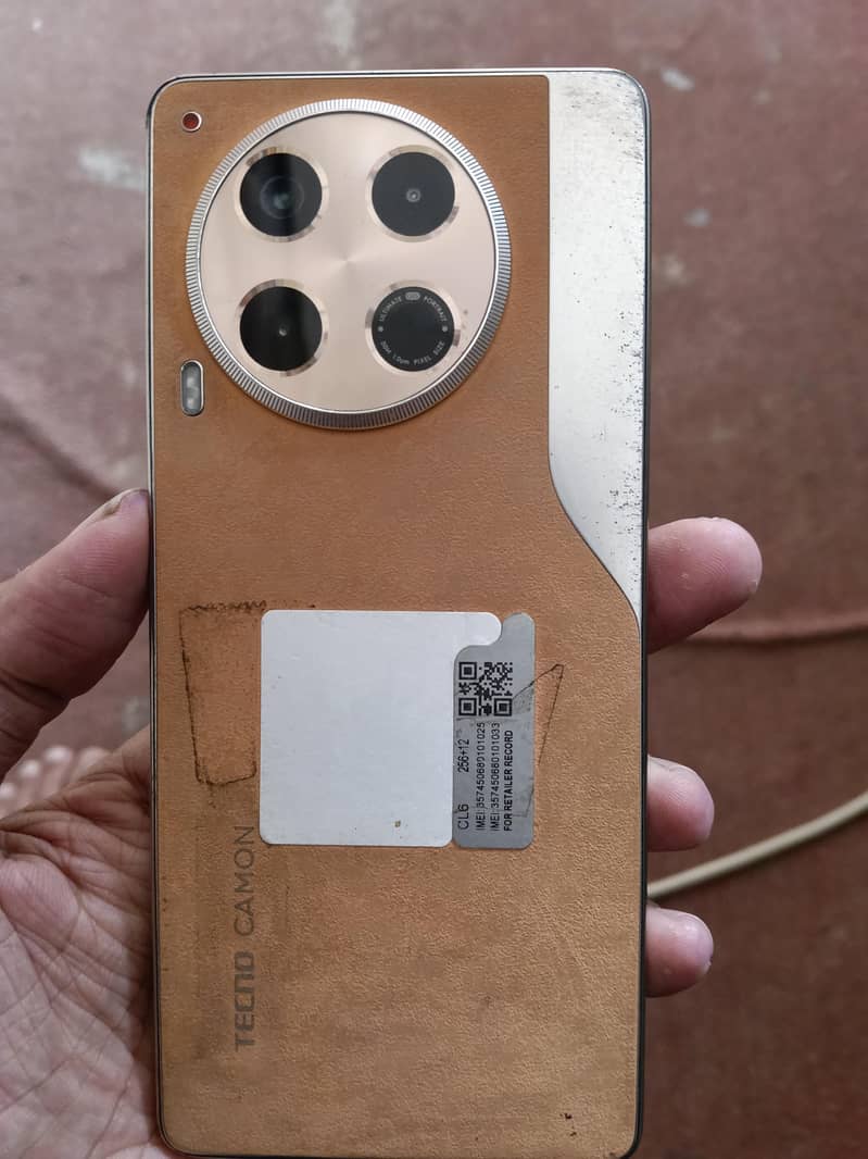 Tecno CAMON 30 8