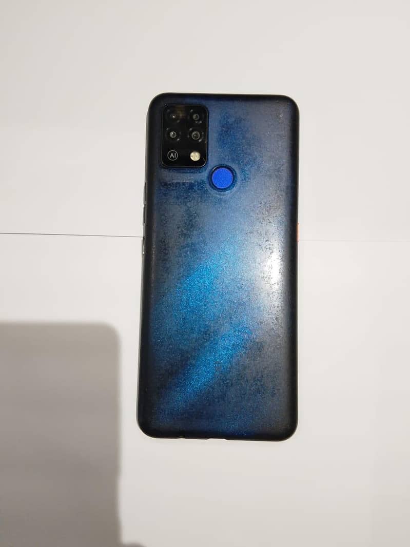 Tecno Pova 6