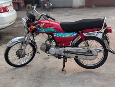 Honda cd 70 full Pak seal genuinely very very esxlant halat min one ha