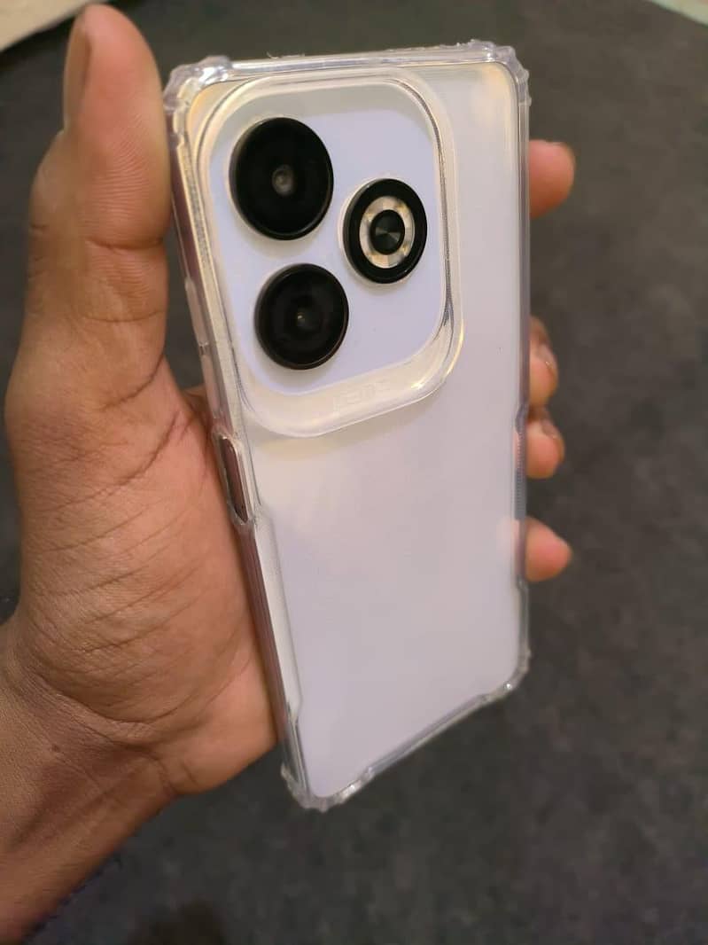Infinix Smart 8 0