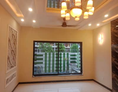A 1 Kanal House In Lahore Is On The Market For sale