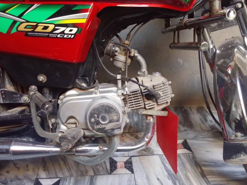 Honda CD 70 8