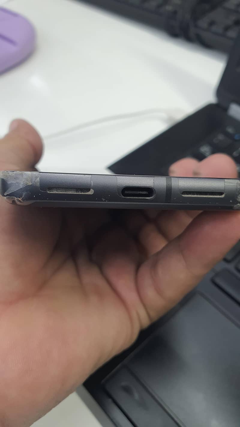 Google Pixel 8 2